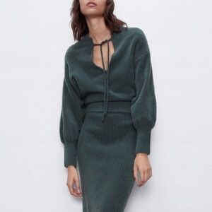 ZARA BLOGGER FAVE Green Blue Wool Blend Ballon Sleeve V Neck Sweater